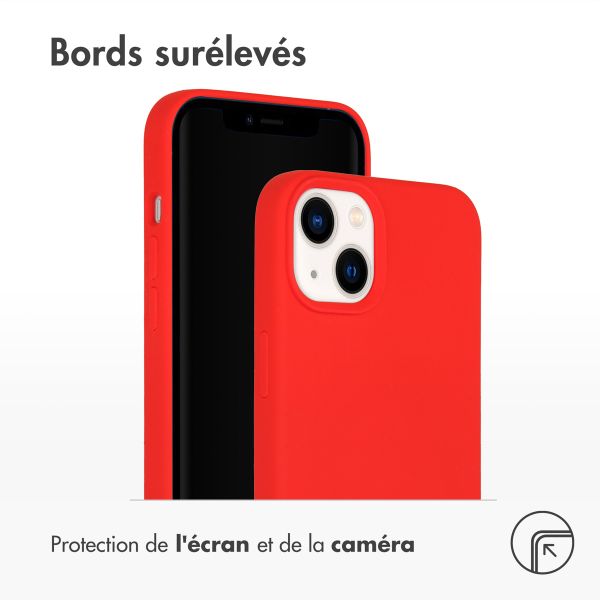 Accezz Coque Liquid Silicone avec MagSafe iPhone 14 Plus - Rouge