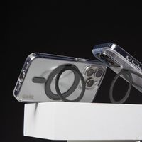 CARE by PanzerGlass Coque Kickstand MagSafe Apple iPhone 16 - Noir