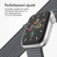 imoshion Bracelet en nylon Apple Watch Series 1 t/m 9 / SE (38/40/41 mm) | Series 10 / 11 (42 mm) - Ash Green