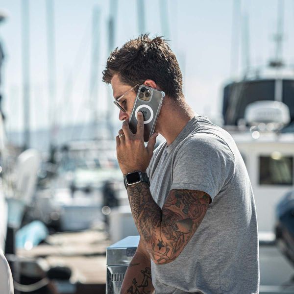 UAG Coque Plyo MagSafe Apple iPhone 17 Pro - Black Clear Ombre