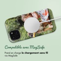 Concevez votre propre coque Tough avec MagSafe Apple iPhone 15 - Blanc