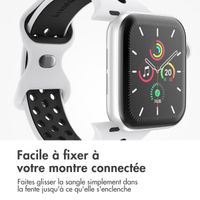 imoshion Bracelet sport⁺ Apple Watch Series 1 á 11 / SE / Ultra (44/45/46/49 mm) - Taille M/L - Pure Platinum & Black