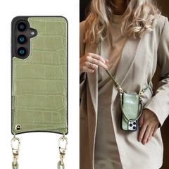 Selencia Coque Croco avec cordon et porte-cartes Nova Samsung Galaxy S24 - Sage Green