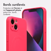 imoshion Coque Couleur avec MagSafe Apple iPhone 13 - Neon Pink