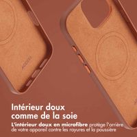 Accezz Coque arrière en cuir avec MagSafe Apple iPhone 16 Pro Max - Sienna Brown