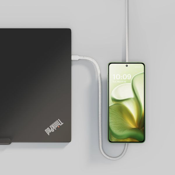 Zens Câble USB-C Pro 2 avec chargeur sans fil pour téléphone / earbuds - MagSafe et Qi2 - Blanc