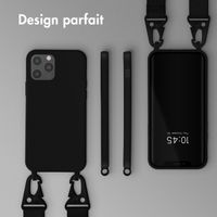 Selencia Coque silicone avec cordon amovible Apple iPhone 12 (Pro) - Noir