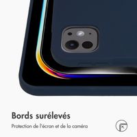 Accezz Coque Liquid Silicone avec porte-stylet Apple iPad Pro 11 (2025) M5 / (2024) M4 - Bleu foncé