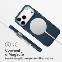 Accezz Coque arrière en cuir avec MagSafe Apple iPhone 17 Pro Max - Nightfall Blue