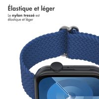imoshion Bracelet tissé en nylon Apple Watch Series 1 á 9 / SE (38/40/41 mm) | Series 10 / 11 (42 mm) - Bleu Foncé