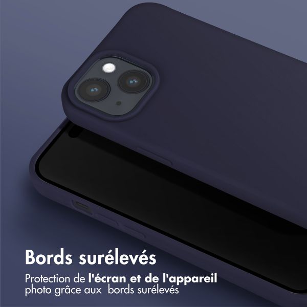 Selencia Coque silicone avec cordon amovible iPhone 15 - Bleu foncé