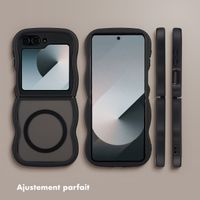 Selencia Coque arrière Wavy avec MagSafe Samsung Galaxy Z Flip 6 - Noir