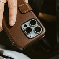 Nomad Étui de télephone portefeuille Modern Leather Folio Apple iPhone 16 Pro Max - Marron