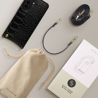 Selencia Coque de télephone Nova Croco avec cordon et porte-cartes Samsung Galaxy A57 (5G) - Noir
