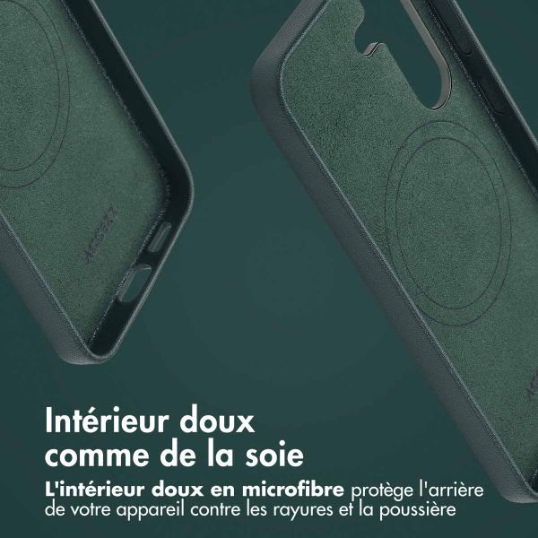 Accezz Coque arrière en cuir avec Magsafe Samsung Galaxy S25 - Cedar Green