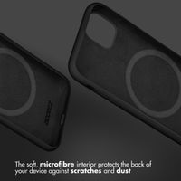 Accezz Coque Liquid Silicone avec MagSafe Samsung Galaxy A36 / A56 - Noir