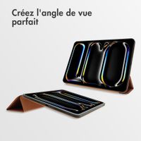 Accezz Coque tablette trifold en cuir Apple iPad Pro 11 (2025) M5 / (2024) M4 - Cognac