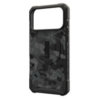 UAG Coque Pathfinder MagSafe Apple iPhone 17 Pro Max - Midnight Camo