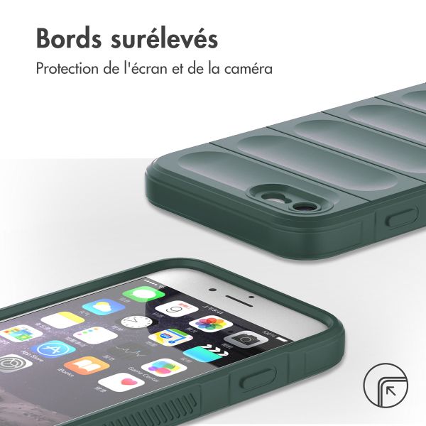 imoshion Coque arrière EasyGrip iPhone SE (2022 / 2020) / 8 / 7 - Vert foncé