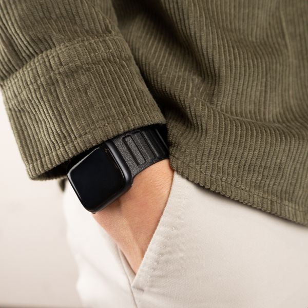 Accezz Bracelet en cuir véritable magnétique Apple Watch | 44/45/46/49 mm - Noir