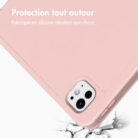 Accezz Coque tablette portefeuille Smart Silicone Apple iPad Pro 13 (2025) M5 / (2024) M4 - Rose