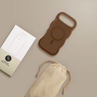 Selencia Coque arrière Wavy avec MagSafe Apple iPhone Air - Mocha Brown