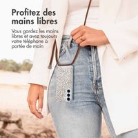 imoshion Coque Design avec cordon Samsung Galaxy S25 - Desert Dots