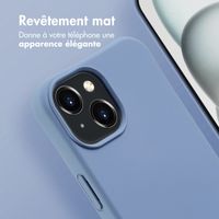 imoshion Coque arrière Color avec cordon amovible et MagSafe Apple iPhone 15 - Ash Blue