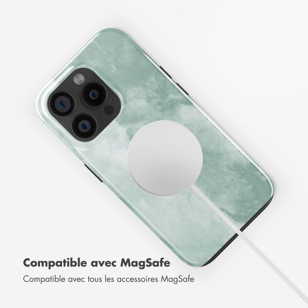 Selencia Coque arrière Vivid Tough avec MagSafe iPhone 15 Pro - Marble Grayed Jade