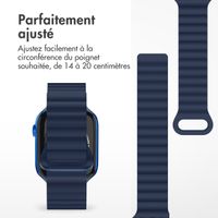 imoshion Bracelet magnétique en silicone Apple Watch Apple Watch Series 1 á 10 / SE / Ultra (2) (44/45/46/49 mm) - Bleu Foncé