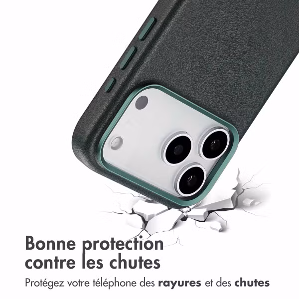 Accezz Coque arrière en cuir avec MagSafe Apple iPhone 17 Pro Max - Cedar Green