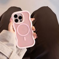 Selencia Coque arrière Wavy avec MagSafe Samsung Galaxy S25 / S24 - Soft Pink