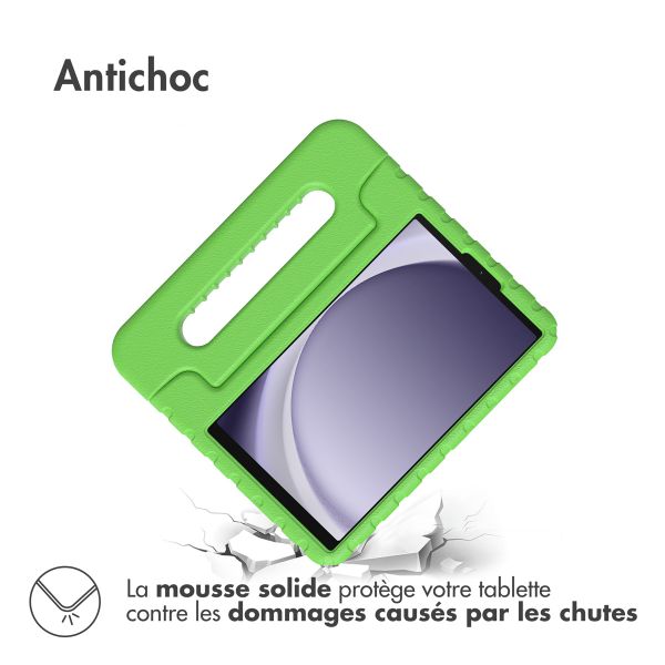 imoshion Coque kidsproof avec poignée Samsung Galaxy Tab A9 8.7 pouces - Vert