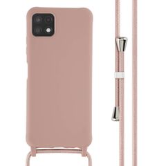 imoshion ﻿Coque en silicone avec cordon Samsung Galaxy A22 (5G) - Sand Pink