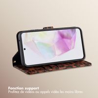Selencia Étui de télephone portefeuille imprimé léopard Sabi Samsung Galaxy A35 - Mocha Brown