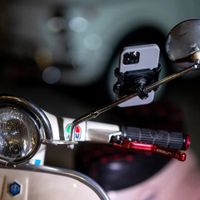 SP Connect Support de téléphone Mirror Mount Bundle avec Universal Clamp SPC+ pour Scooter - Noir