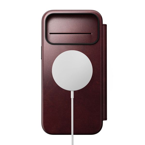 Nomad Étui de style livre folio moderne en cuir Horween avec MagSafe Apple iPhone 17 Pro Max - Burgundy