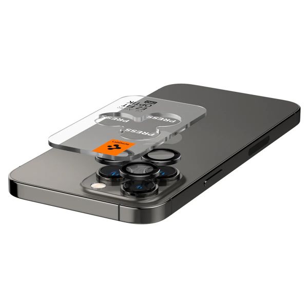 Spigen GLAStR EZ Fit Optik Protection d'objectif de caméra (pack de 2) Apple iPhone 14 Pro / 14 Pro Max - Noir