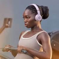 Beats Casque sans fil Solo 4 - Cloud Pink