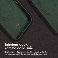 Accezz Coque MagSafe en cuir vintage Apple iPhone 16 Pro - Smokey Green