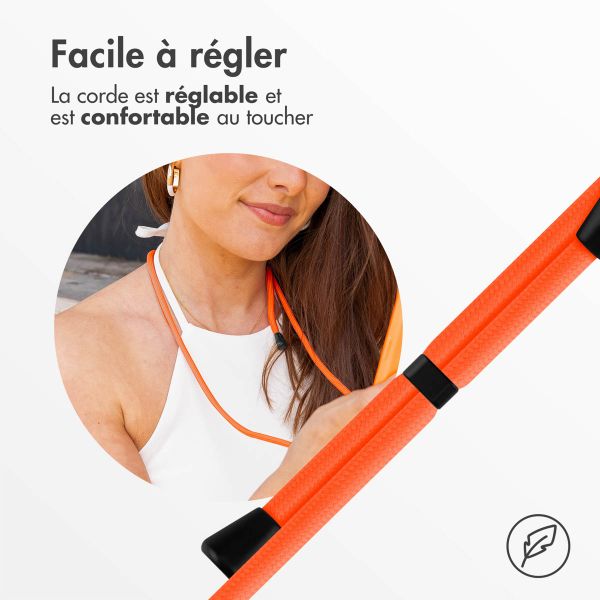 imoshion Coque en silicone avec cordon Apple iPhone 14 Pro - Orange