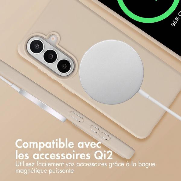 imoshion Coque arrière Color avec cordon amovible et MagSafe Samsung Galaxy S26 - Nude
