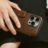 Nomad Étui de télephone portefeuille Modern Leather Folio Apple iPhone 16 Pro Max - Marron