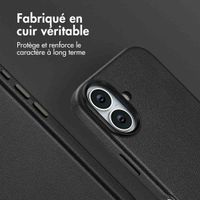 Accezz Coque arrière en cuir avec MagSafe Apple iPhone 17 - Onyx Black