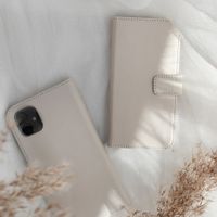 Selencia Étui de téléphone portefeuille en cuir véritable Samsung Galaxy A72 - Greige