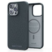 Njorð Collections Coque en tissu MagSafe iPhone 15 Pro Max - Dark Grey