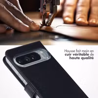 Selencia Étui portefeuille en cuir véritable Google Pixel 10 Pro XL - Noir