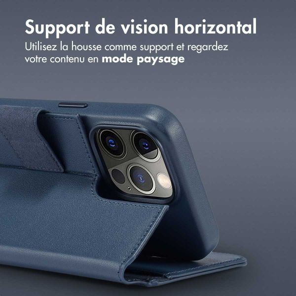 Accezz Étui de télephone portefeuille en cuir 2-en-1 avec MagSafe Apple iPhone 15 Pro Max - Nightfall Blue