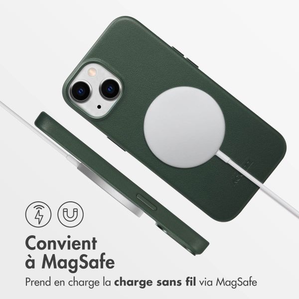 Accezz Coque arrière en cuir avec MagSafe Apple iPhone 14 - Cedar Green