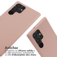 imoshion Coque en silicone avec cordon Samsung Galaxy S22 Ultra - Sand Pink
